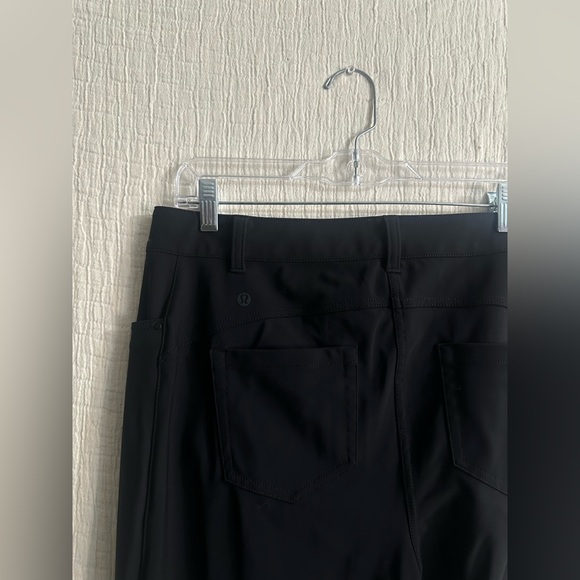 City Sleek 5 Pocket Wide-Leg Pant
Full Length Sz 31 - Picture 7 of 8